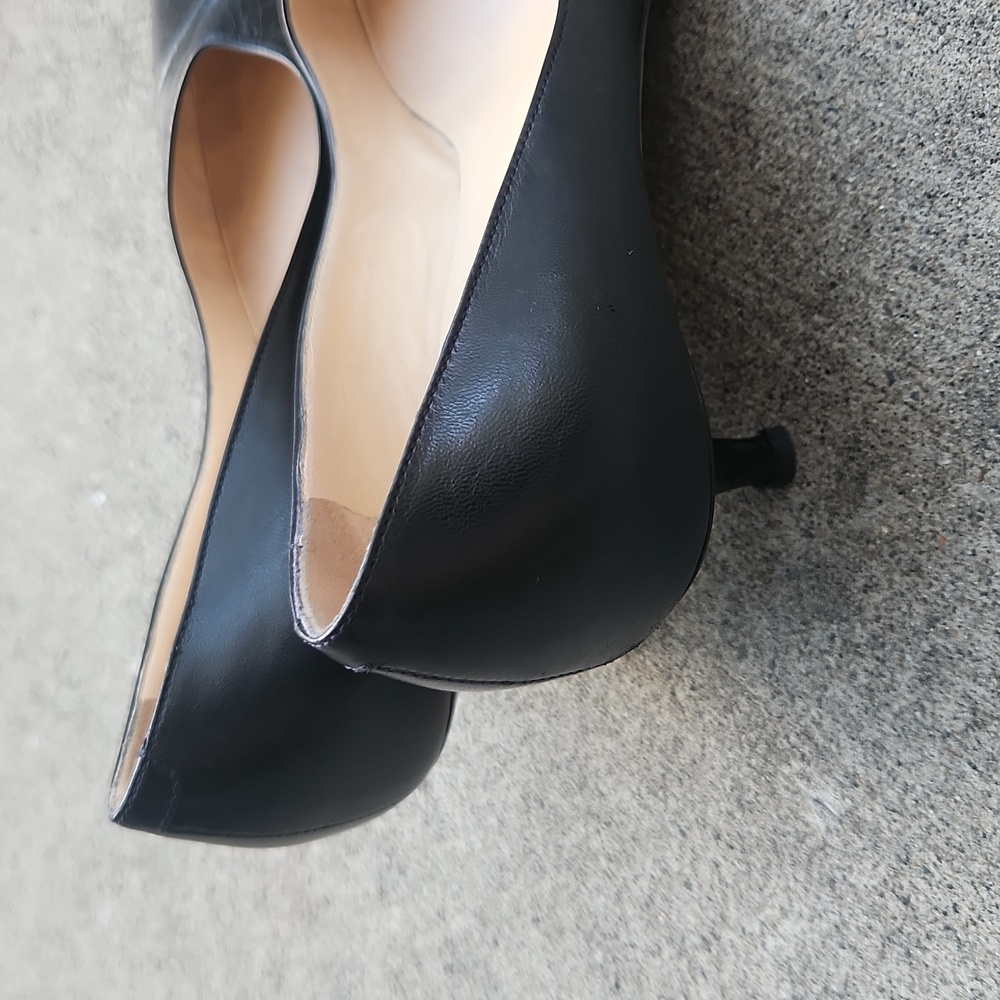 Jimmy Choo Black Pointed Toe Leather Heels - Picture 16 of 16
